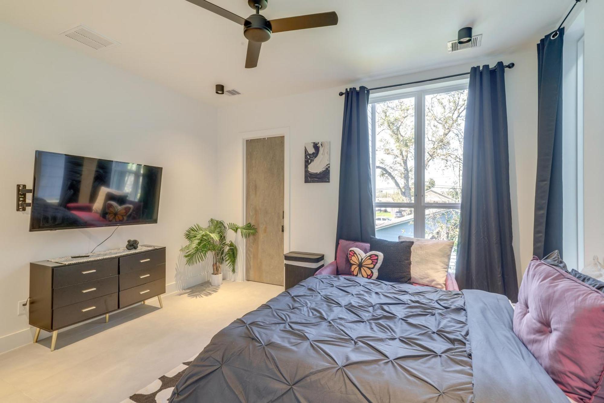 3 Mi To Dtwn Modern Townhome With Yard In Хьюстон Экстерьер фото