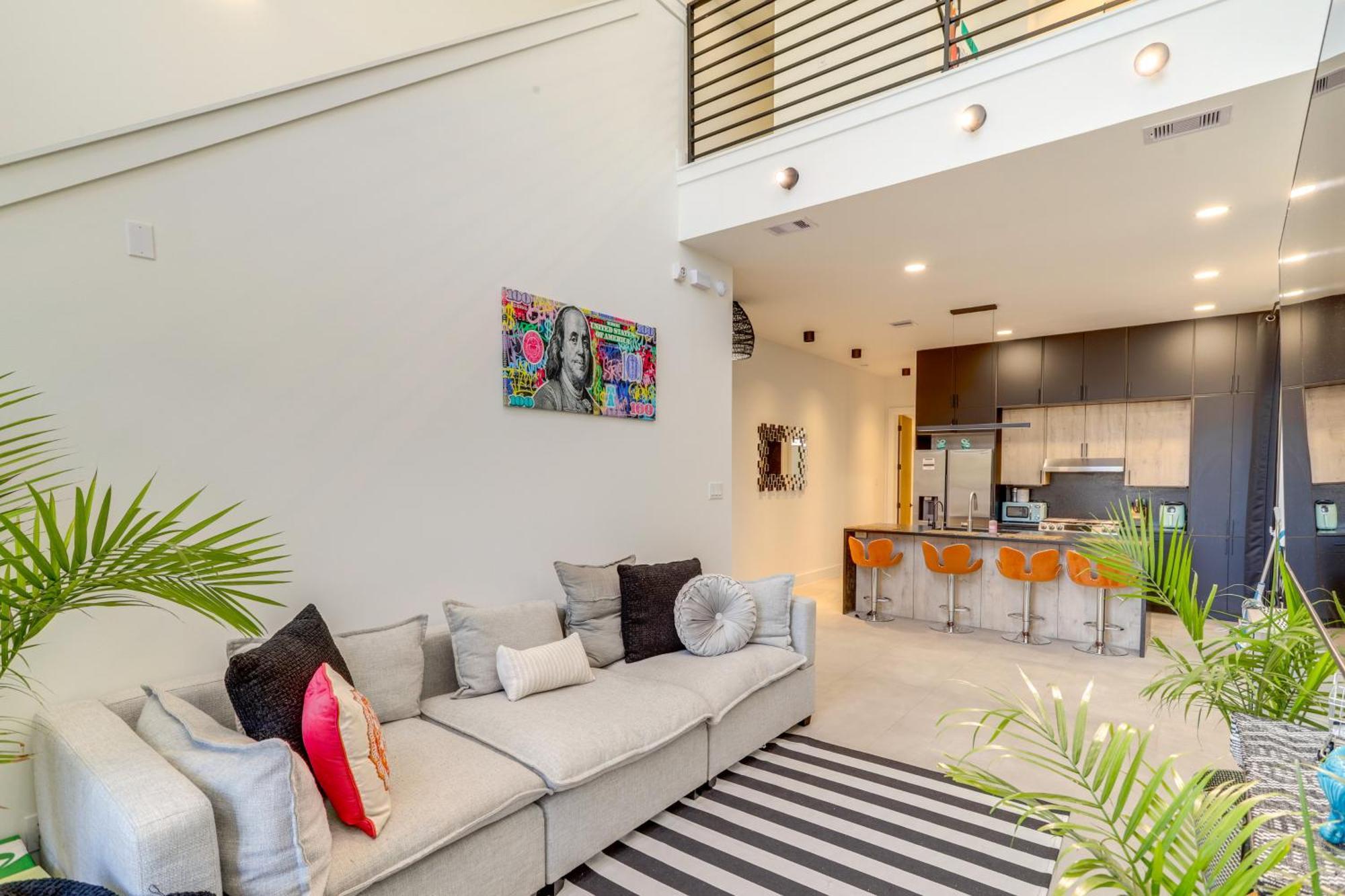 3 Mi To Dtwn Modern Townhome With Yard In Хьюстон Экстерьер фото
